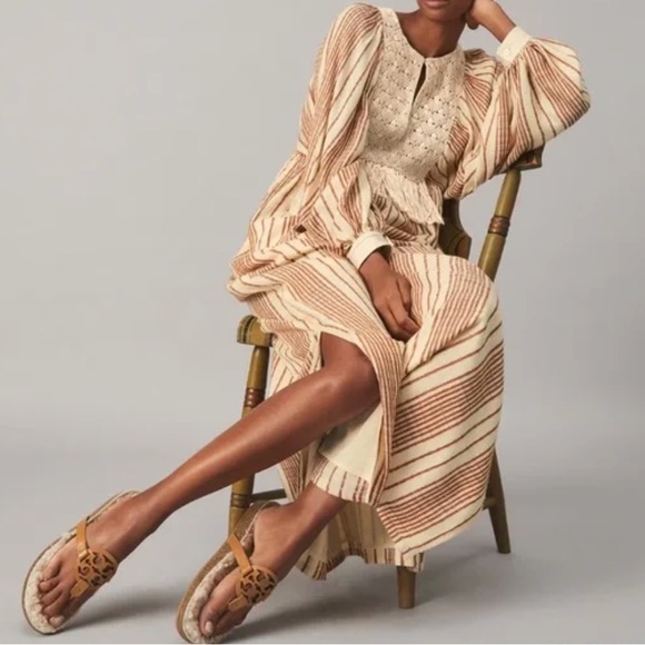 Tory Burch Miller Cloud Shearling Thong Sandals 🩴 - Picture 6 of 7